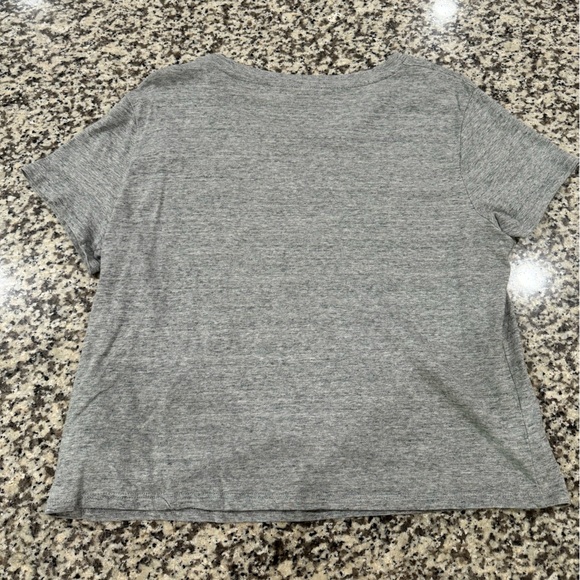 Women’s Levi’s Tee - Picture 3 of 3